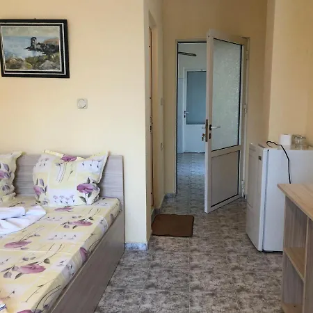 Guest house Guest Nia Elis Kiten (Burgas)