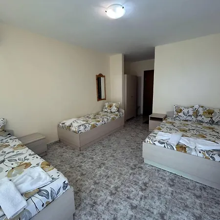 Guest house Guest Nia Elis Kiten (Burgas)