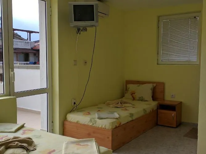 Gasthof Guest Nia Elis 3*